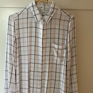 Women’s Size M Window Pane Tunic Shirt